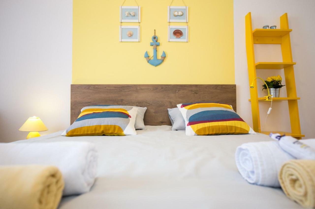 Home Away From Home With A Heated Pool Punat Exteriér fotografie